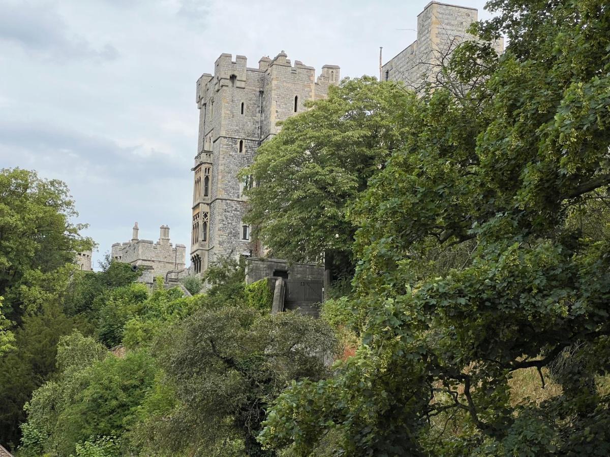 Urban Living'S - Windsor Castle Luxury Apartments Ngoại thất bức ảnh