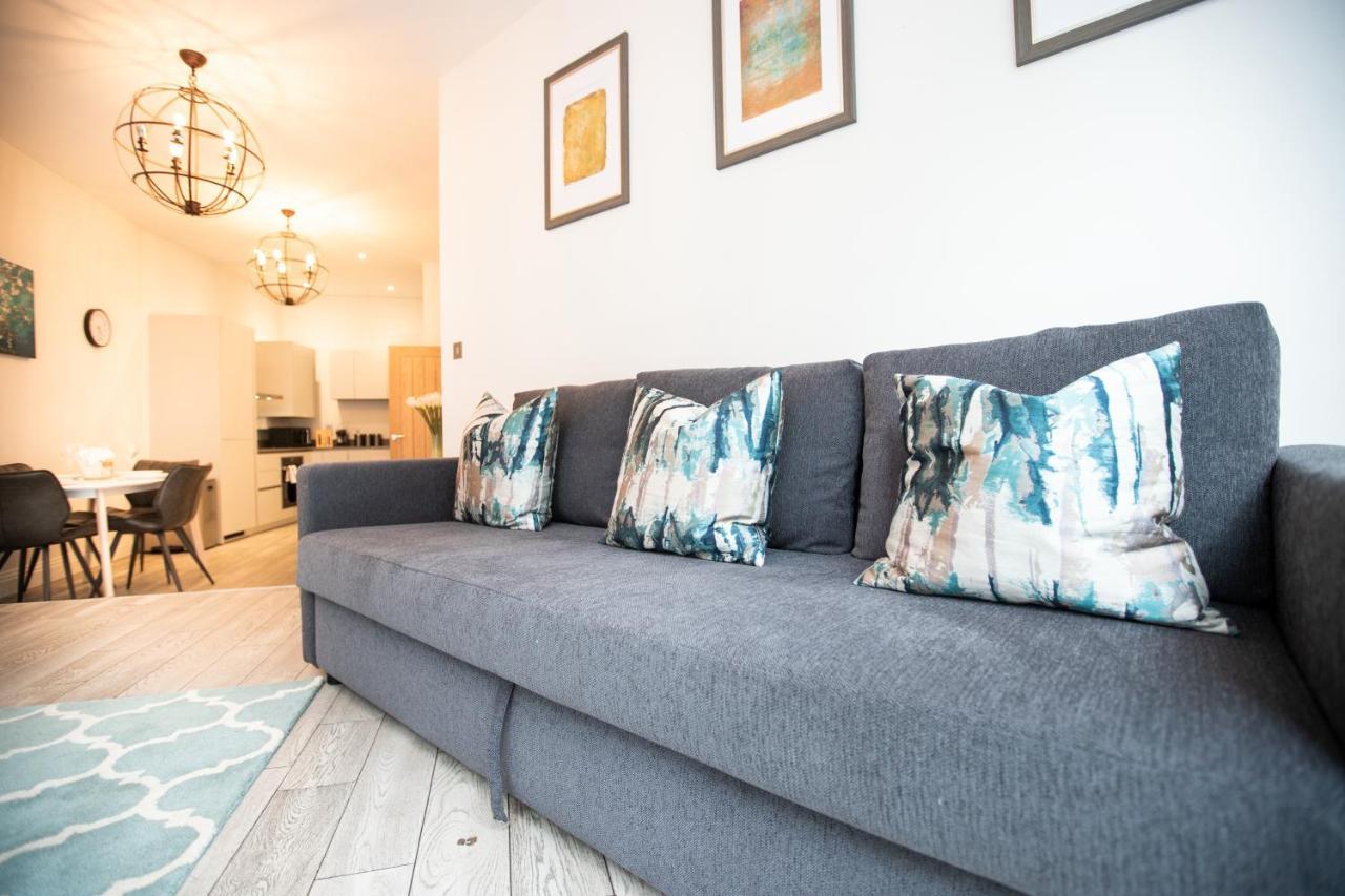 Urban Living'S - Windsor Castle Luxury Apartments Ngoại thất bức ảnh
