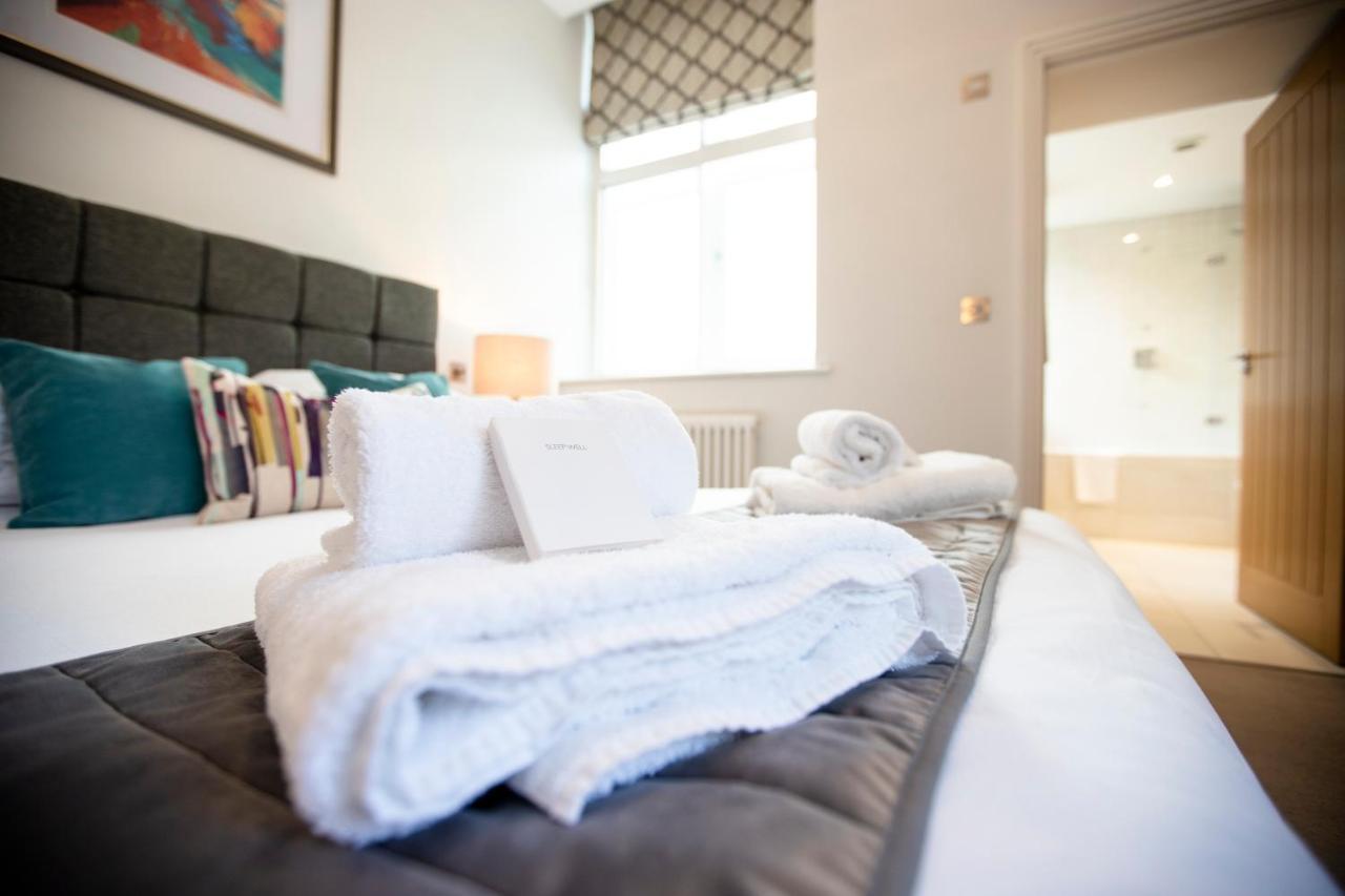 Urban Living'S - Windsor Castle Luxury Apartments Ngoại thất bức ảnh