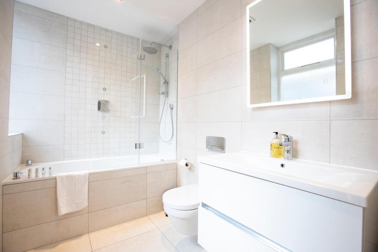 Urban Living'S - Windsor Castle Luxury Apartments Ngoại thất bức ảnh