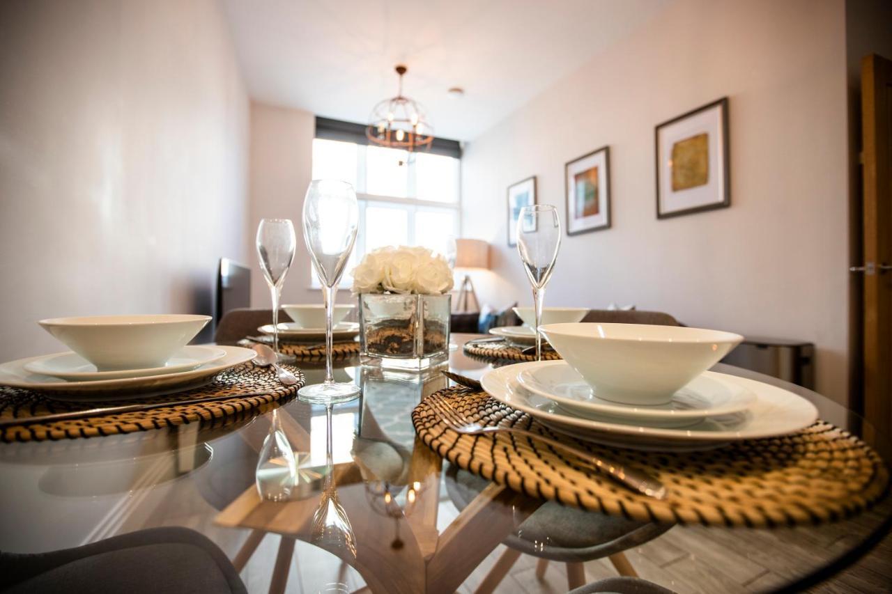 Urban Living'S - Windsor Castle Luxury Apartments Ngoại thất bức ảnh