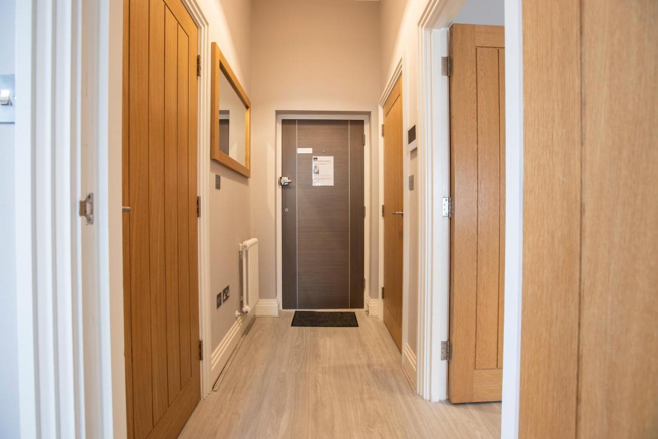 Urban Living'S - Windsor Castle Luxury Apartments Ngoại thất bức ảnh
