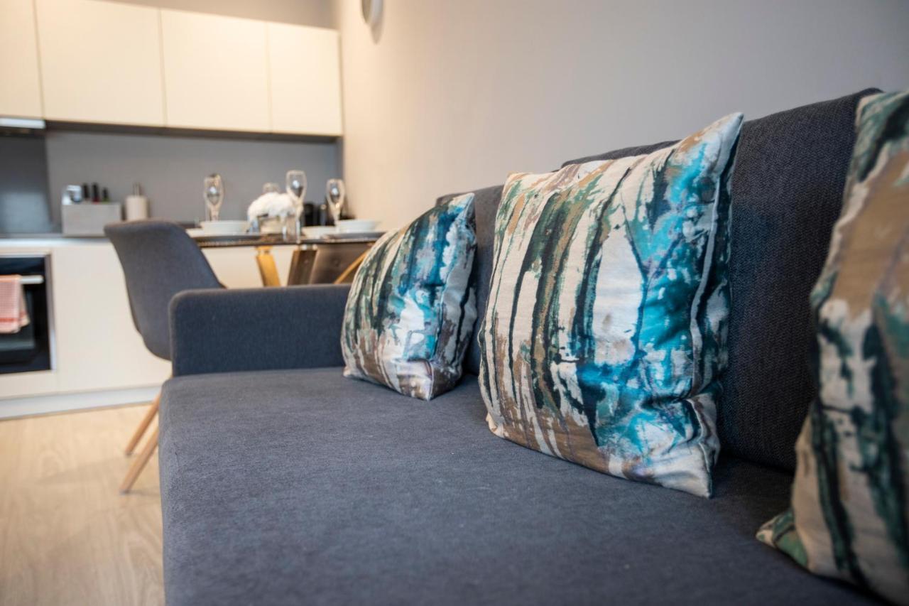 Urban Living'S - Windsor Castle Luxury Apartments Ngoại thất bức ảnh