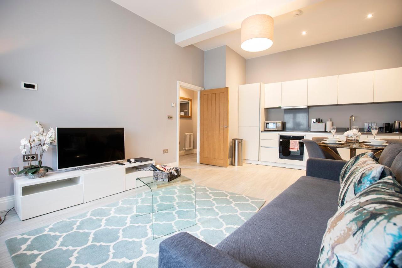 Urban Living'S - Windsor Castle Luxury Apartments Ngoại thất bức ảnh