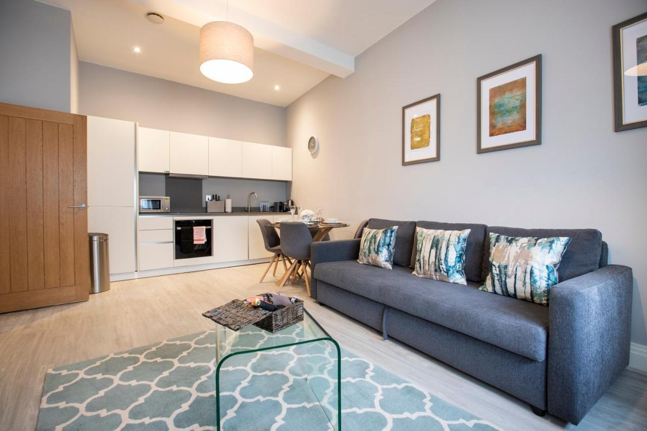 Urban Living'S - Windsor Castle Luxury Apartments Ngoại thất bức ảnh