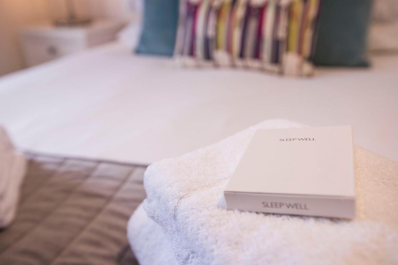 Urban Living'S - Windsor Castle Luxury Apartments Ngoại thất bức ảnh